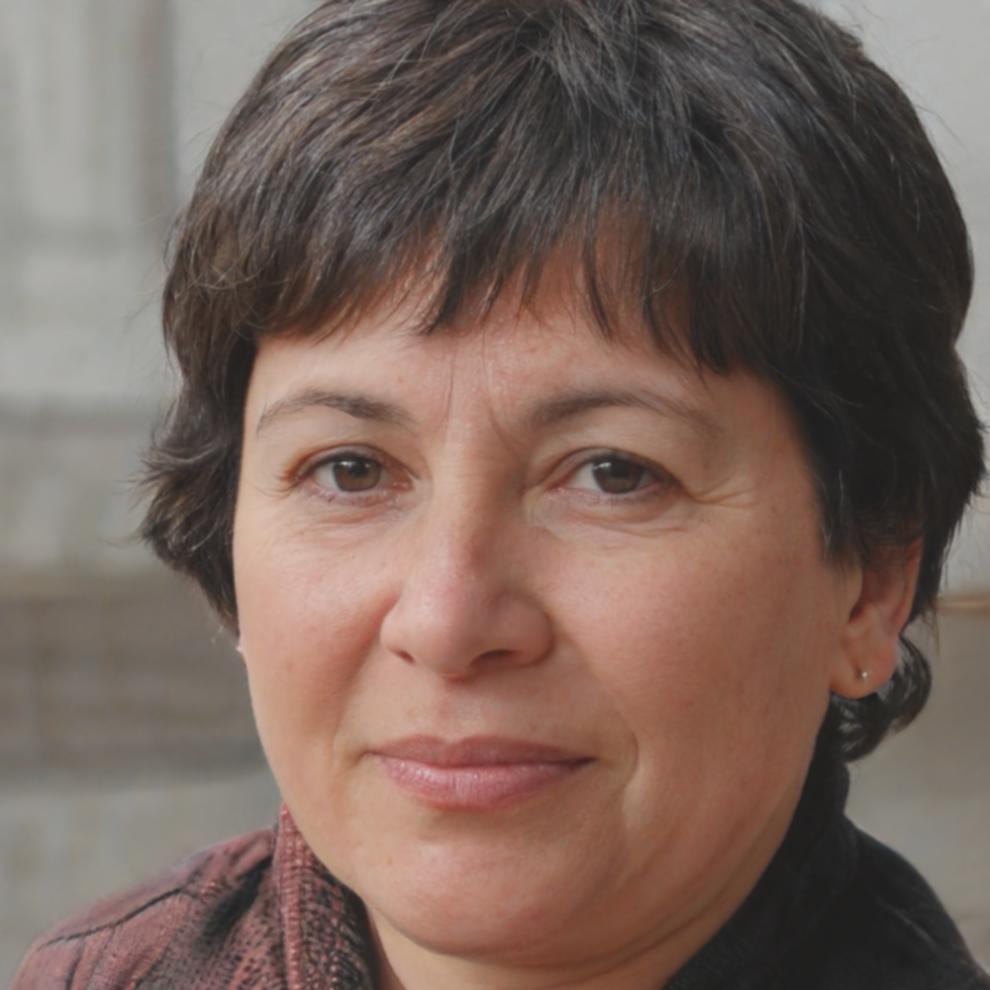 Dr. Amanda Liu, Department Head